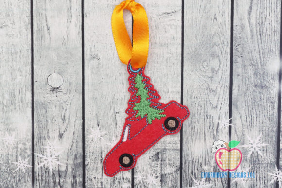Christmas Car with Tree Ornament Design Review